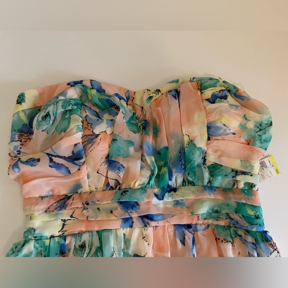 NWT Trixxi Juniors Size 11 Strapless Chiffon Day Dress Mini Watercolors - Picture 2 of 6